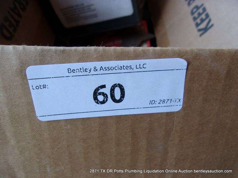 BOX: UNIVERSAL HIGH FLOW ROUGH, JIGSAW BLADES, ANGLE GRINDER PARTS, SCRAPER