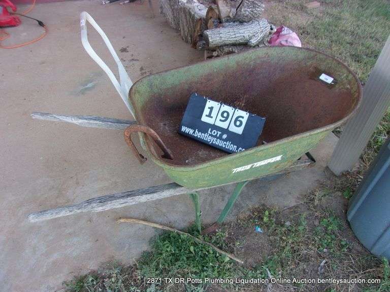 TRUE TEMPER WHEEL BARREL