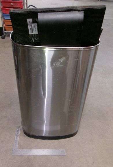 TRASH CAN, MISC. COMPUTER SCREENS