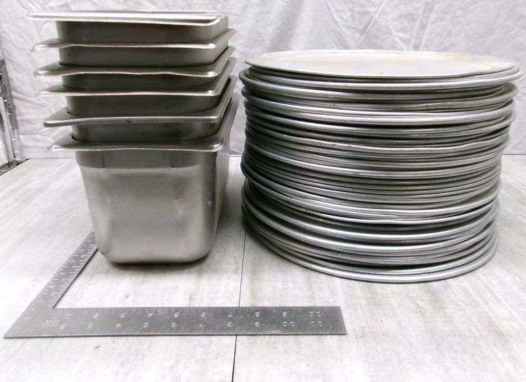 6-STAINLESS STEEL FOOD PANS, STACK OF 42 PIZZA PANS