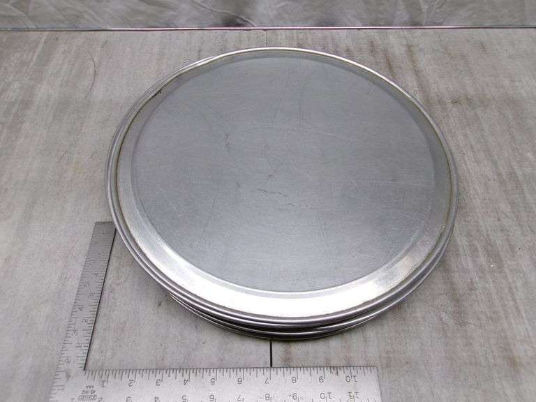 STACK OF SILVER PIZZA PANS QTY 15