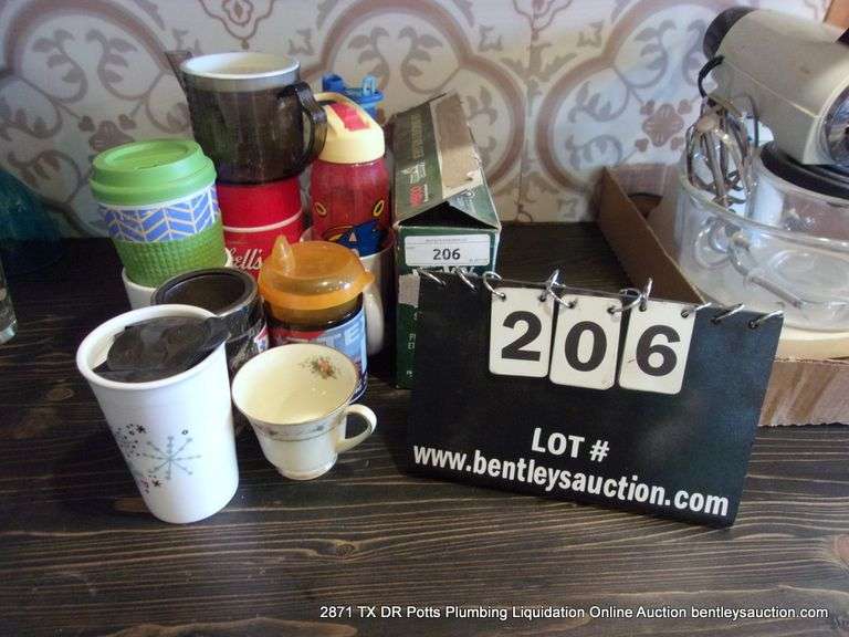 LOT: DRINKING & COFFEE CUPS, JERKY GUN