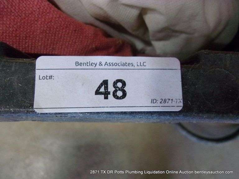 POLY TOTE: ASSORTED TOOLS - TROWEL, FLASHLIGHT, SCREWDRIVERS, ETC