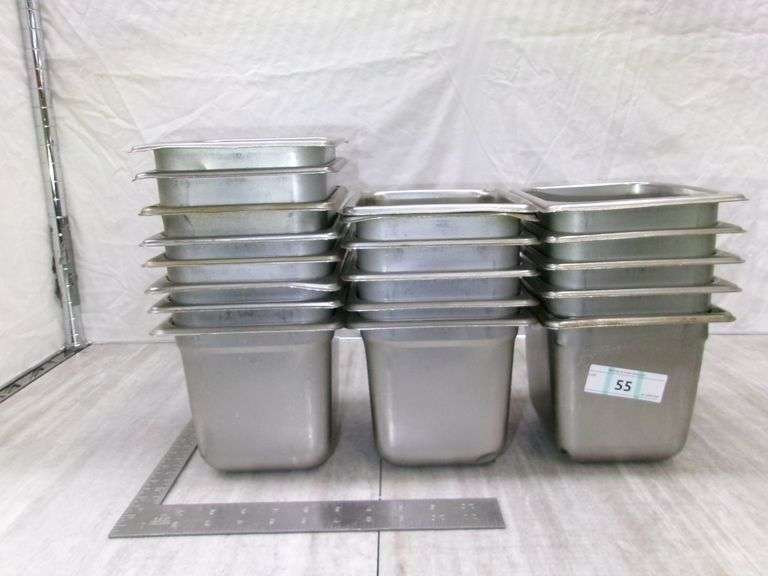 STACK OF STAINLESS STEEL SMALL FOOD PANS, 19 QTY