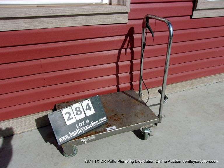 SMALL METAL FLAT PUMPING CART