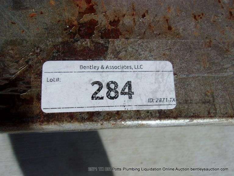 SMALL METAL FLAT PUMPING CART