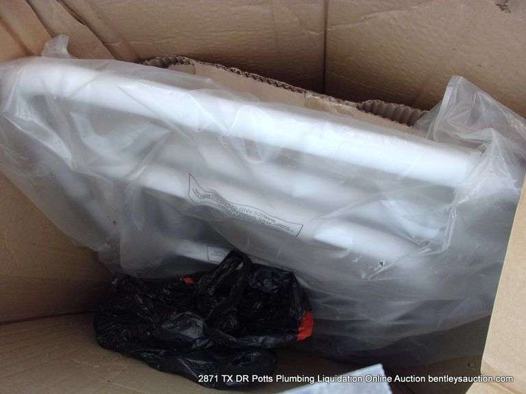 BOX: TOILET SEAT RISER - POSSIBLE MISSING PIECES