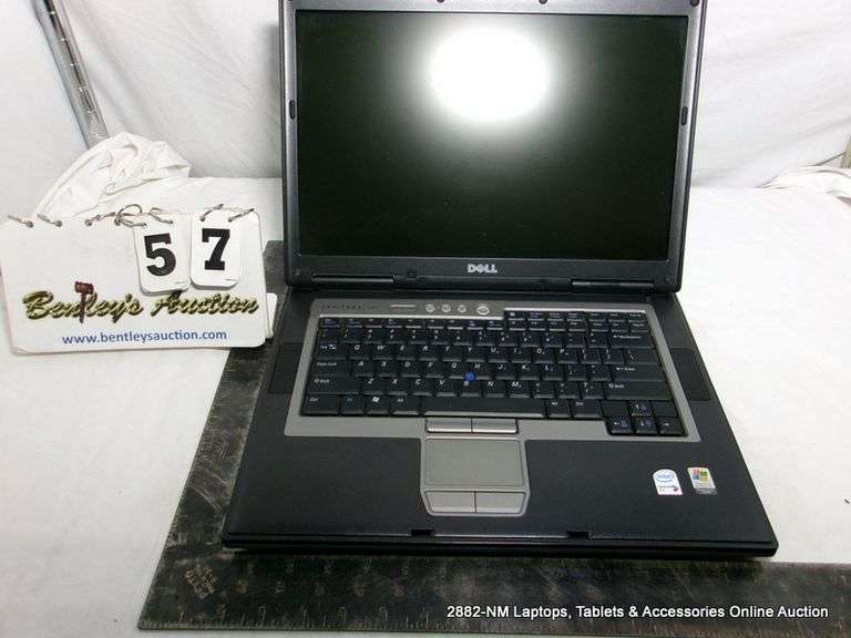 DELL LATITUDE D820 INTEL CENTRINO DUO - NO CORD