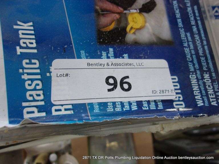 LOT: PERMATEX, RATCHET, BIKE PUMP, ELECTRIC HEATER PARTS