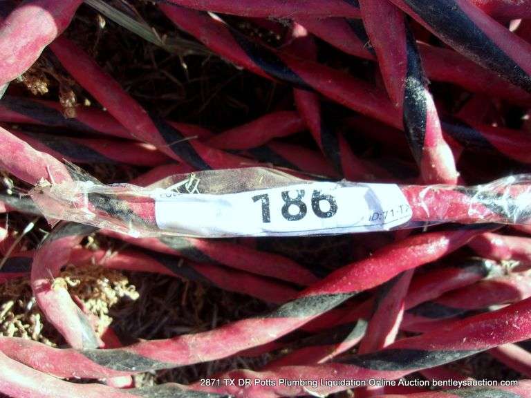 LOT: EXTENSION CORDS