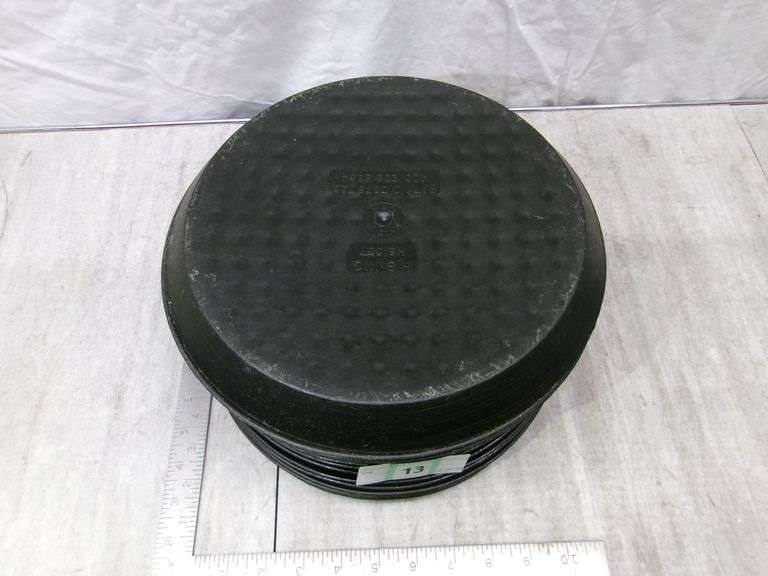 STACK OF PIZZA PLEEZER TRAYS, QTY 17