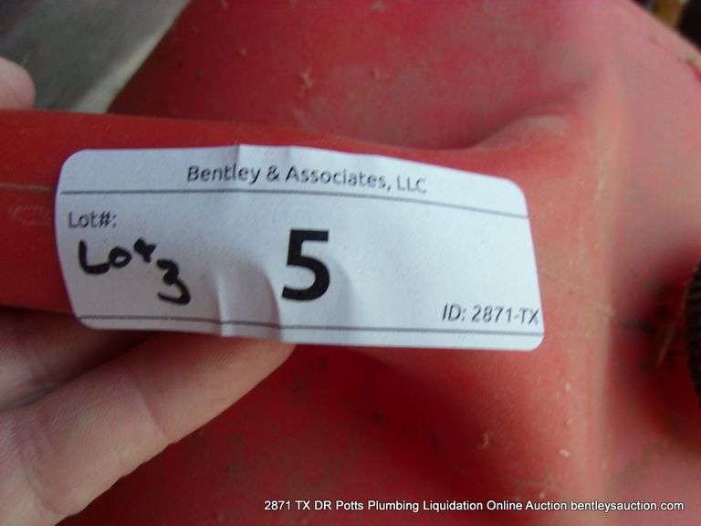 LOT: (3) PLASTIC GAS CANS - 5 GAL