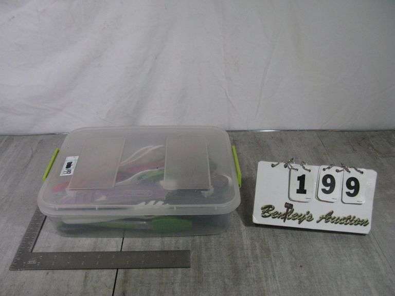 TOTE: MISC KITCHEN EQUIPMENT