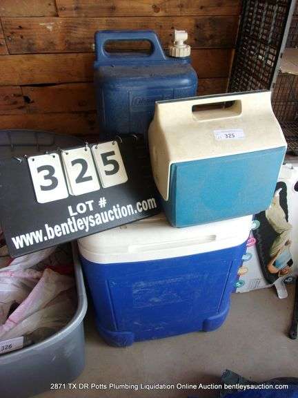 LOT: (2) COOLERS, (1) LIQUID CONTAINER - COLEMAN
