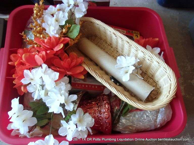 POLY TOTE: ARTS,CRAFTS AND HOLIDAY DECORATIONS