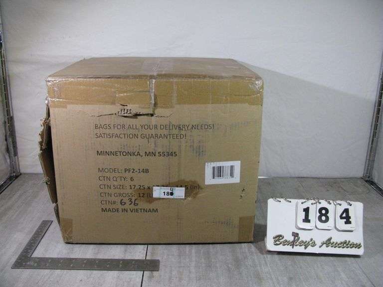 BOX: DELIVERY PIZZA BAGS