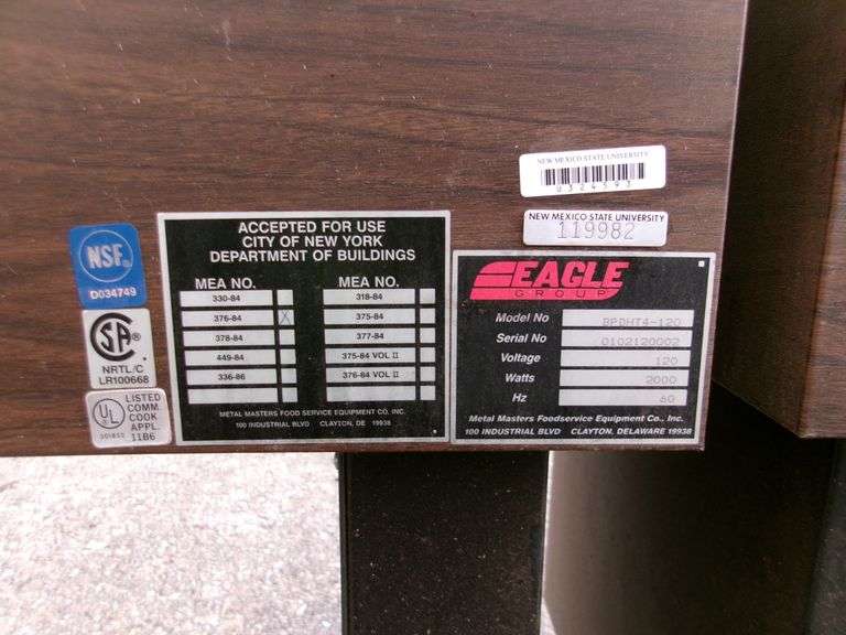 COMMERCIAL HOT FOOD TABLE