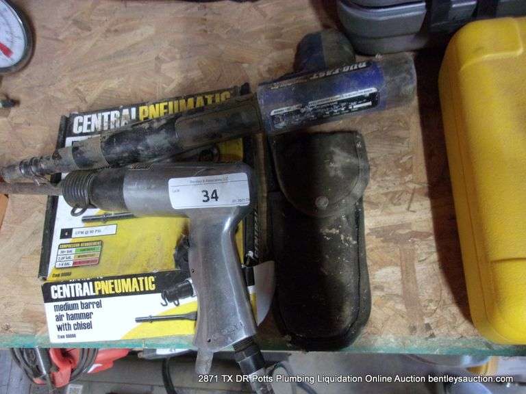 LOT: CENTRAL PNEUMATIC MEDIUM AIR HAMMER W/ CHISEL & DUO FAST TOOL