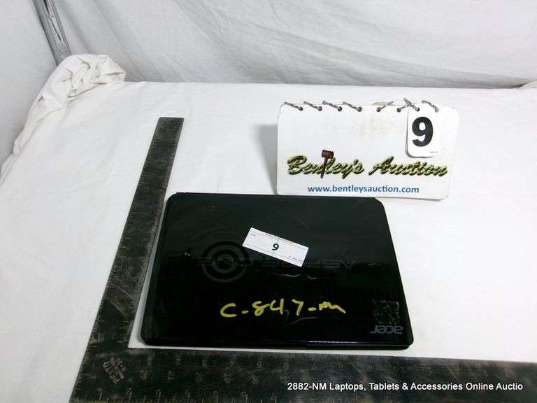 ACER ASPIRE ONE INTEL ATOM WINDOWS 7 STARTER - NO POWER CORD