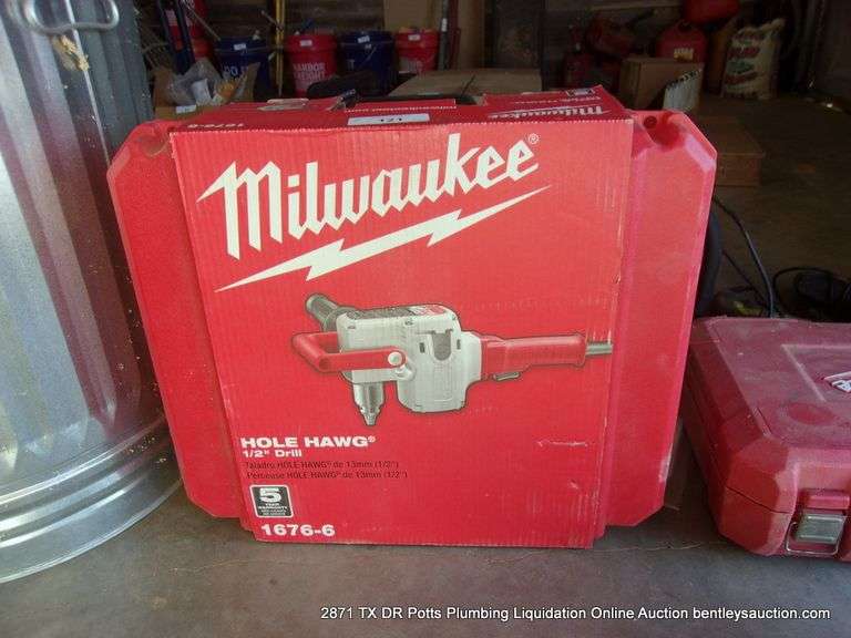 MILWAUKEE HOLE HAWG 1/2" DRILL 1676-6