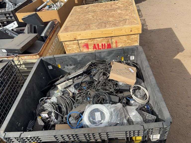 BLACK TUB: WIRE, POWER CABLES, NET: 400 LBS - CONTENTS ONLY
