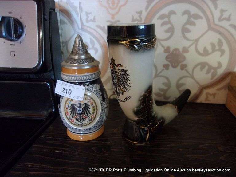 LOT: DEUTSCHLAND STEIN AND DEUTSCHLAND CERAMIC HORN