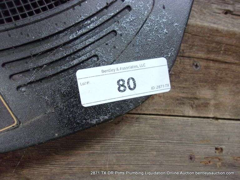 DART BOARD - NO DARTS