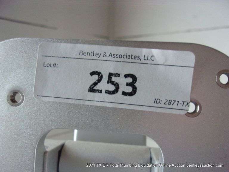 5-LEG ROLLING MEDICAL STAND