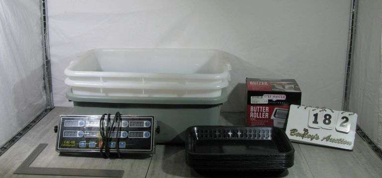 LOT: MISC KITCHEN ITEMS