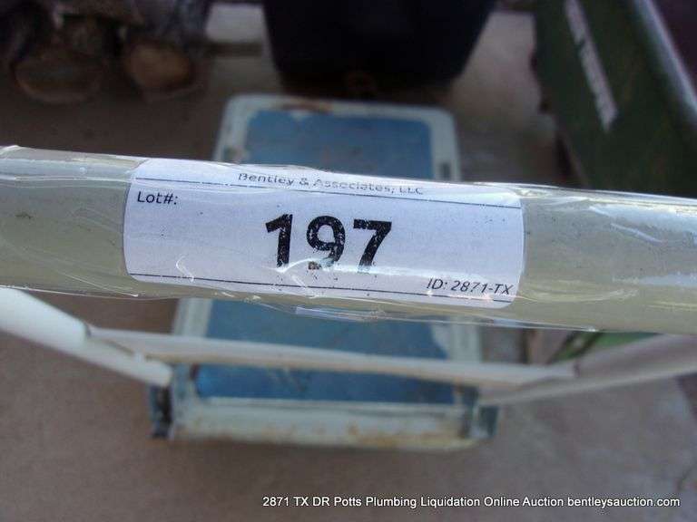 SMALL METAL CART - RUSTED