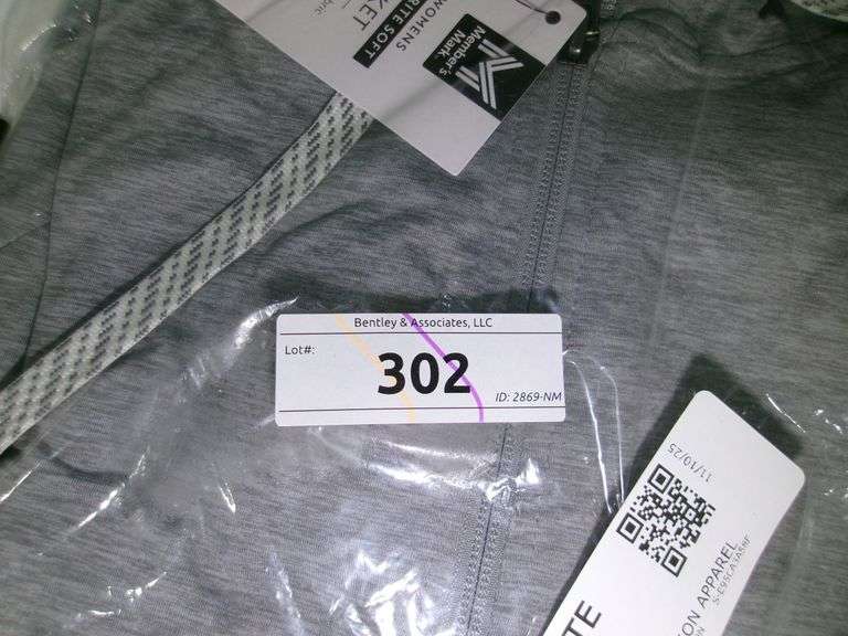 WOMEN'S SOFT JACKET, SIZE 3XL