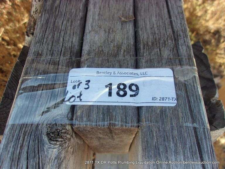 LOT (3): WOOD SAWHORSES, POLY TOTE OF WOOD, PALLET