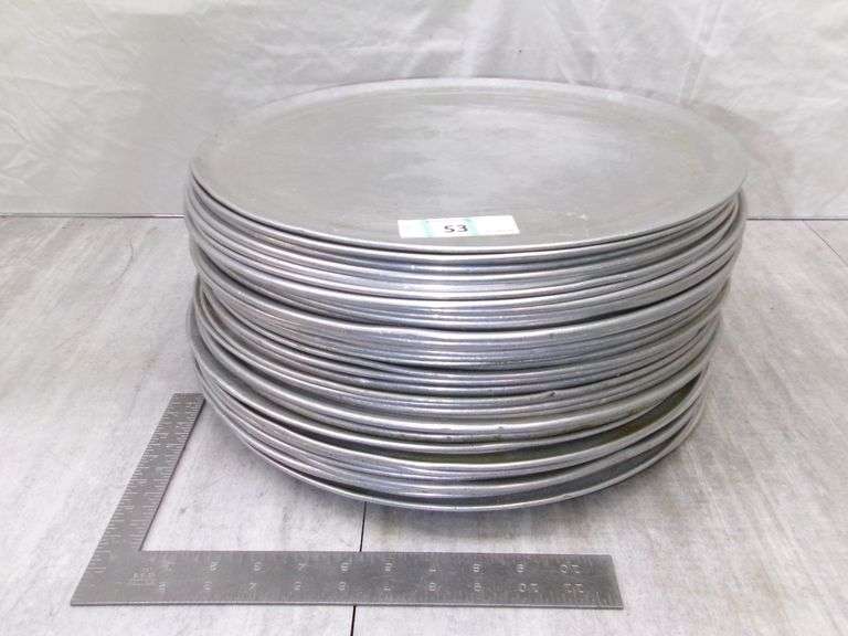 STACK OF PIZZA PANS, 34 QTY
