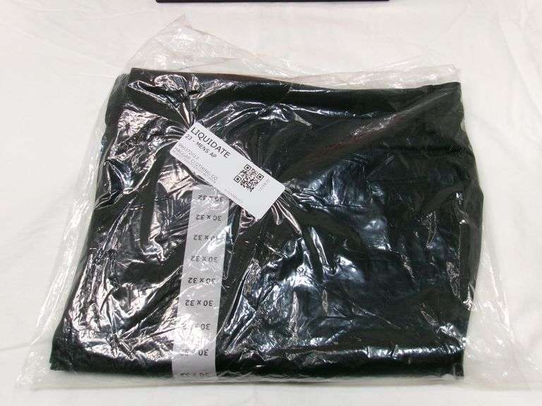 MENS BLACK DRESS PANTS, 30W X 32L