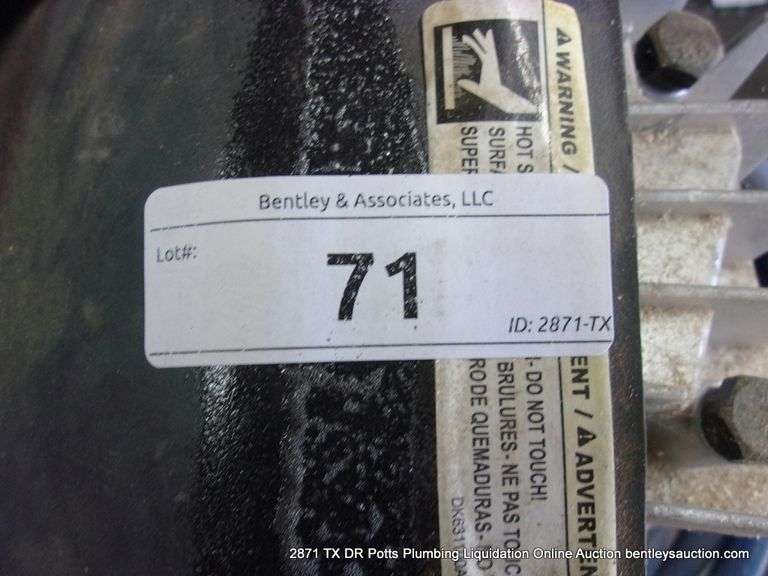 AIR COMPRESSOR HUSKY W/ HOSE