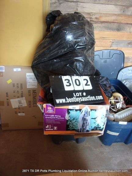 LOT: HALLOWEEN DÉCOR