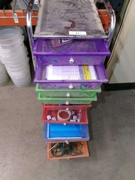 9 DRAWER SHELF ON WHEELS