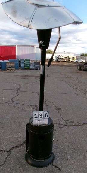 STANDING OUTDOOR PATIO HEATER