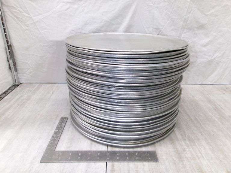 STACK OF PIZZA PANS, 48 QTY