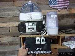 LOT: HUMIDIFIERS & JAM BOX