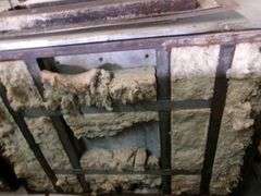 INDUSTRIAL KITCHEN PIZZA OVEN