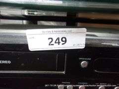 MAGNAVOX DVD RECORDER/VCR ZV427MG9