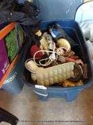 POLY TOTE: MASSAGER, POTS, SHOWER HEAD, DESK LAMP, ICE TRAY, ETC