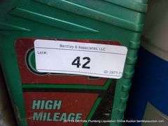 LOT: OILS, BRAKE FLUID, WINDSHIELD WASHER FLUID