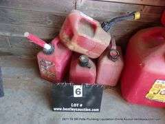 LOT: (4) PLASTIC GAS CANS - 1 GAL