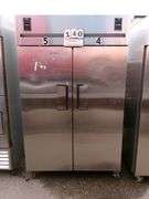 TRUE DOUBLE DOOR COMMERCIAL REFRIGERATOR