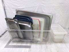 PLASTIC TOTE W/ VARIETY OF LIDS