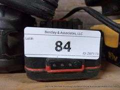 LOT: RIDGID BATTERIES & CHARGER