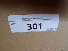 LOT: FOAM, BATH BENCH, WOOD RECTANGLE