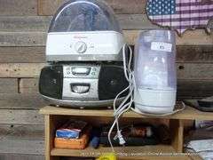 LOT: HUMIDIFIERS & JAM BOX
